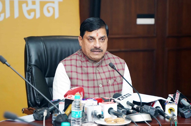 नई दिल्ली में मीडिया से बात करते हुए सीएम मोहन यादव