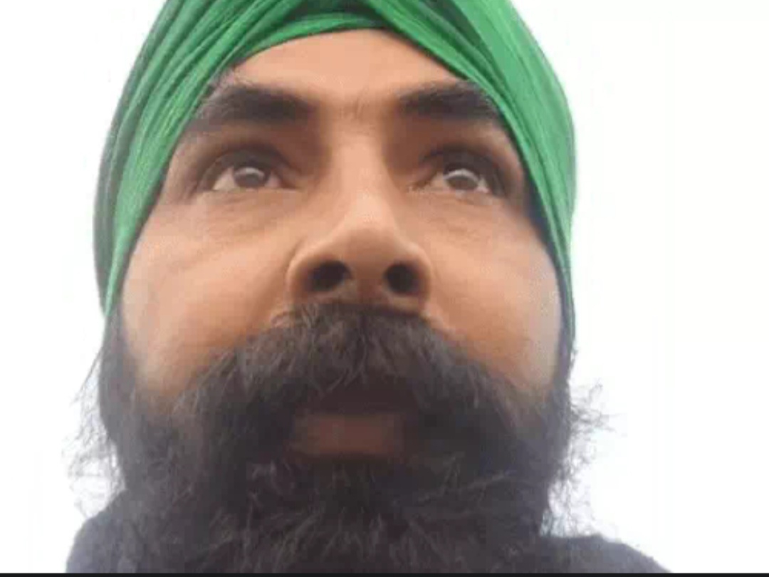 वीडियो में अपनी मौत के लिए आढ़ती पर इल्जाम लगाता किसान वीडियो में अपनी मौत के लिए आढ़ती पर इल्जाम लगाता किसान