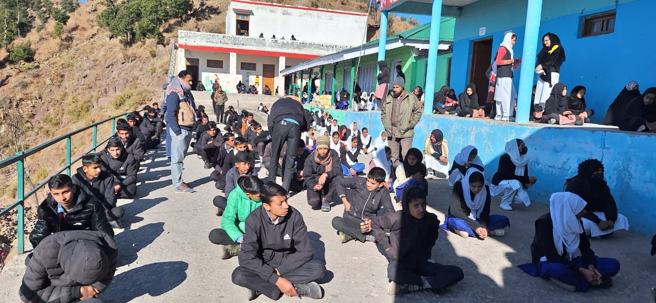 जागरूकता व्याख्यान के साथ मानवाधिकार दिवस मनाया जागरूकता व्याख्यान के साथ मानवाधिकार दिवस मनाया