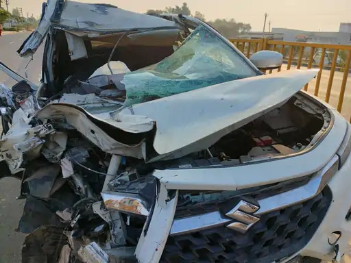 Palwal: One killed, 4 injured in road accident