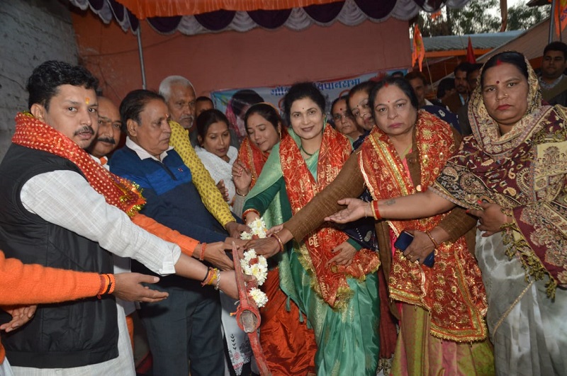 विकास कार्यों का किया भूमि-पूजन विकास कार्यों का किया भूमि-पूजन