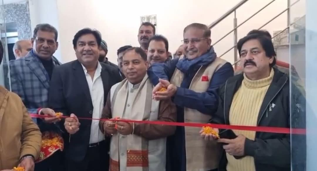 सत शर्मा ने स्थायी ऊर्जा समाधान के लिए सौर ऊर्जा की वकालत की
