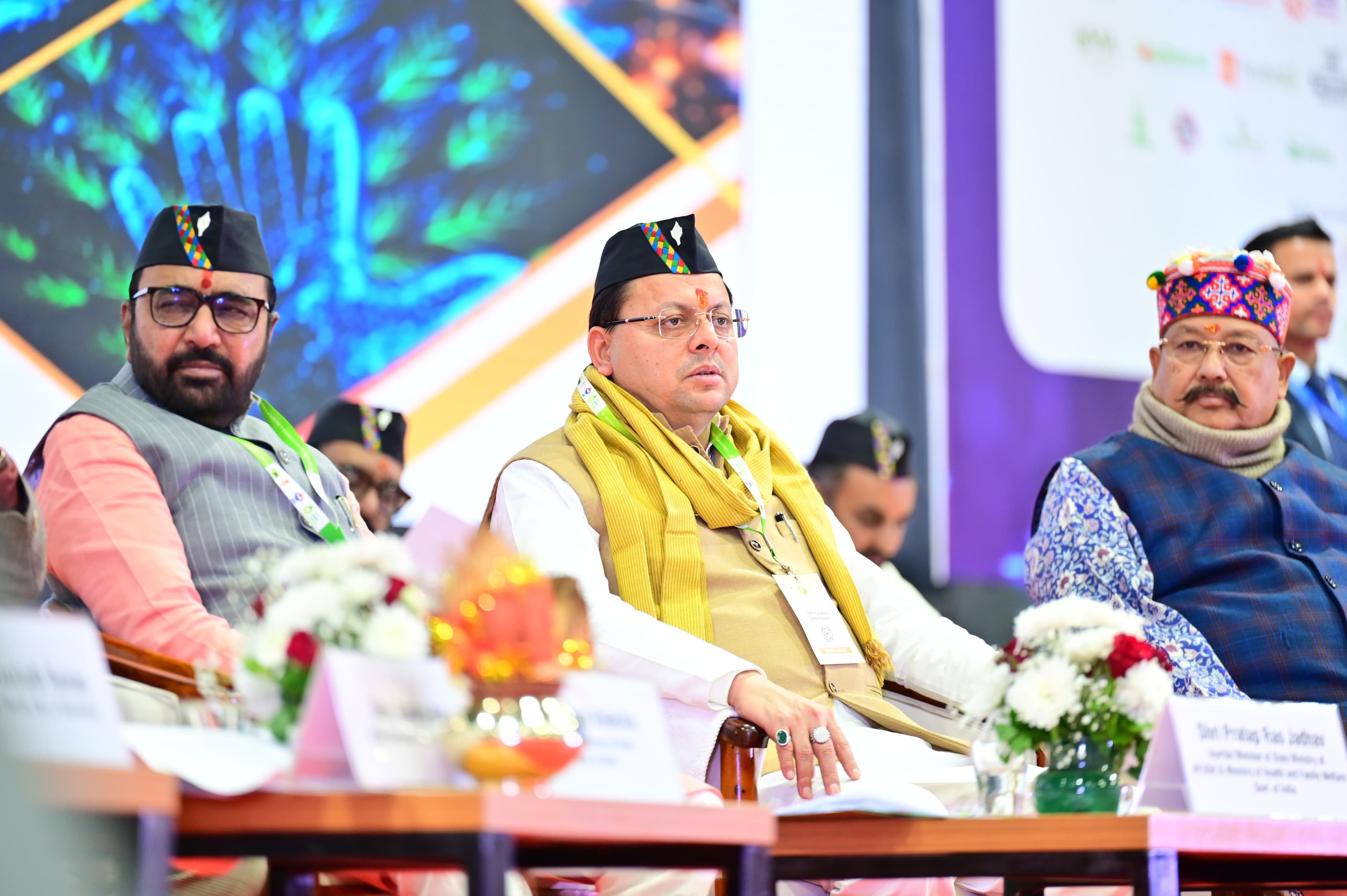 10वीं विश्व आयुर्वेद कांग्रेस एवं आरोग्य एक्सपो 2024 में मंचासीन केंद्रीय आयुष राज्यमंत्री प्रताप राव जाधव (ऑरेंज शर्ट में)। 10वीं विश्व आयुर्वेद कांग्रेस एवं आरोग्य एक्सपो 2024 में मंचासीन केंद्रीय आयुष राज्यमंत्री प्रताप राव जाधव (ऑरेंज शर्ट में)।