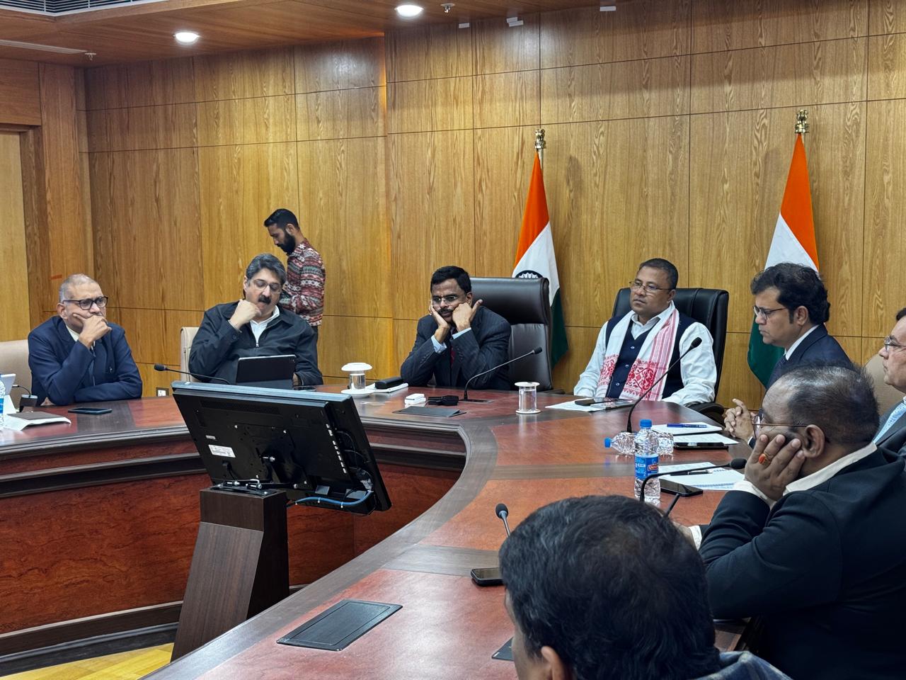 'एडवांटेज असम 2.0' को लेकर आयोजित तैयारी बैठक की तस्वीर। 'एडवांटेज असम 2.0' को लेकर आयोजित तैयारी बैठक की तस्वीर।
