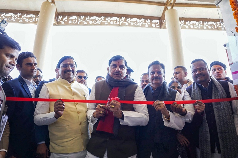 सीएम ने किया सरसी आइलैंड रिसोर्ट का लोकार्पण सीएम ने किया सरसी आइलैंड रिसोर्ट का लोकार्पण