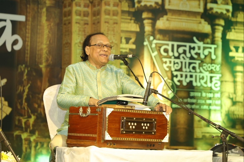 तानसेन संगीत समारोह की पूर्व संध्या सजी पूर्वरंग गमक'' सभा में मशहूर गज़ल गायक चंदन दास तानसेन संगीत समारोह की पूर्व संध्या सजी पूर्वरंग गमक'' सभा में मशहूर गज़ल गायक चंदन दास