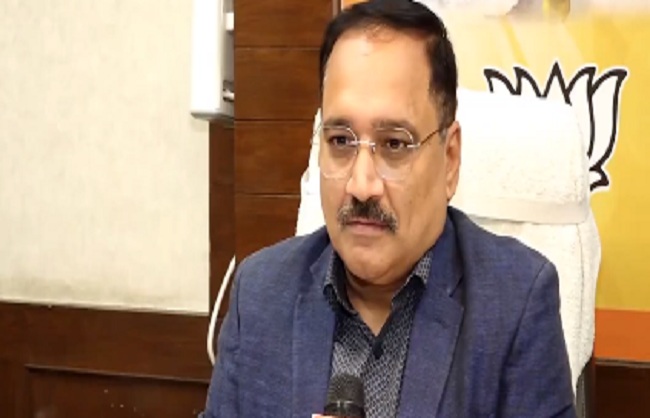 वीरेंद्र सचदेवा ने केजरीवाल पर तंज किया वीरेंद्र सचदेवा ने केजरीवाल पर तंज किया