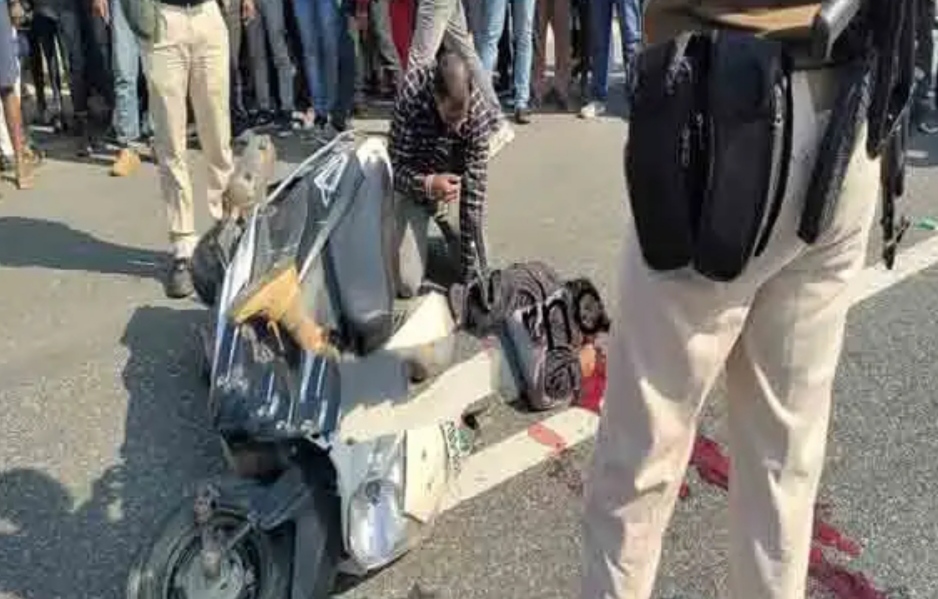 घटनास्थल की तस्वीर घटनास्थल की तस्वीर