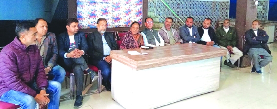 बैठक करते कांग्रेसी बैठक करते कांग्रेसी