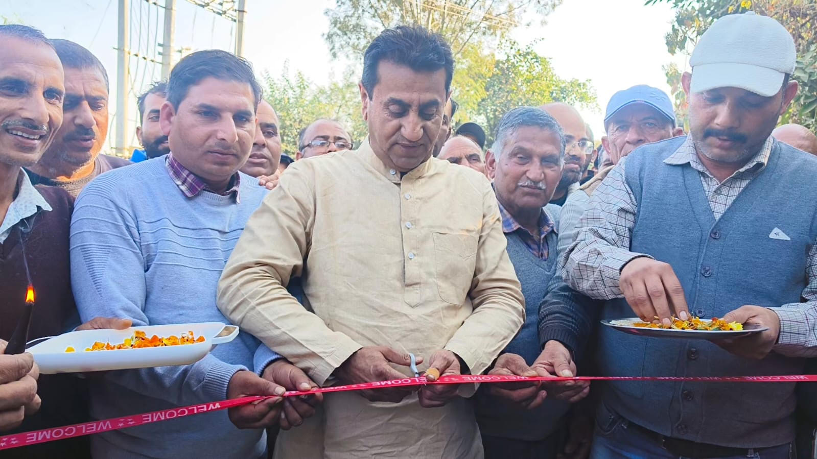 Jasrotiya inaugurated the construction work of link road from Hatli Manu Road to Upper Rasuh Jasrotiya inaugurated the construction work of link road from Hatli Manu Road to Upper Rasuh