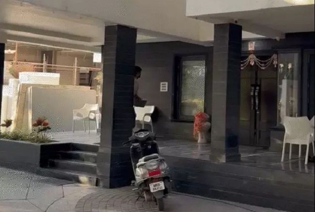 कांग्रेस नेता गोलू अग्निहोत्री के घर कांग्रेस नेता गोलू अग्निहोत्री के घर