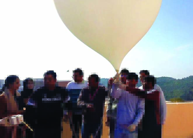 एनआरएससी-इसरो के सहयोग से सीयू जम्मू में आठवां रेडियोसॉन्ड लॉन्च रहा सफल एनआरएससी-इसरो के सहयोग से सीयू जम्मू में आठवां रेडियोसॉन्ड लॉन्च रहा सफल