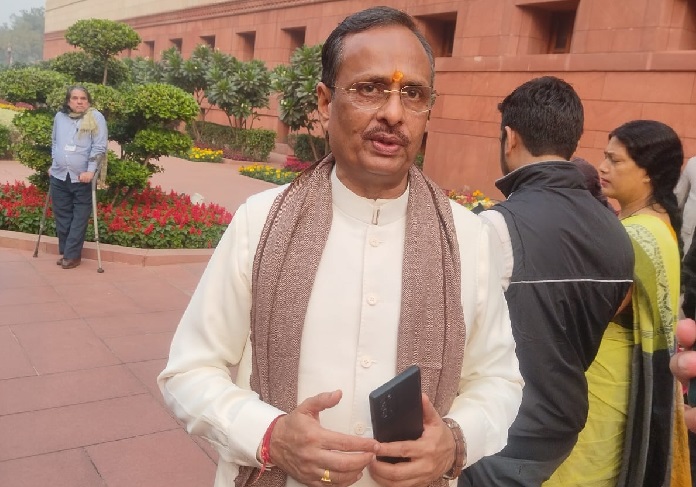 भाजपा सांसद डा. दिनेश शर्मा भाजपा सांसद डा. दिनेश शर्मा