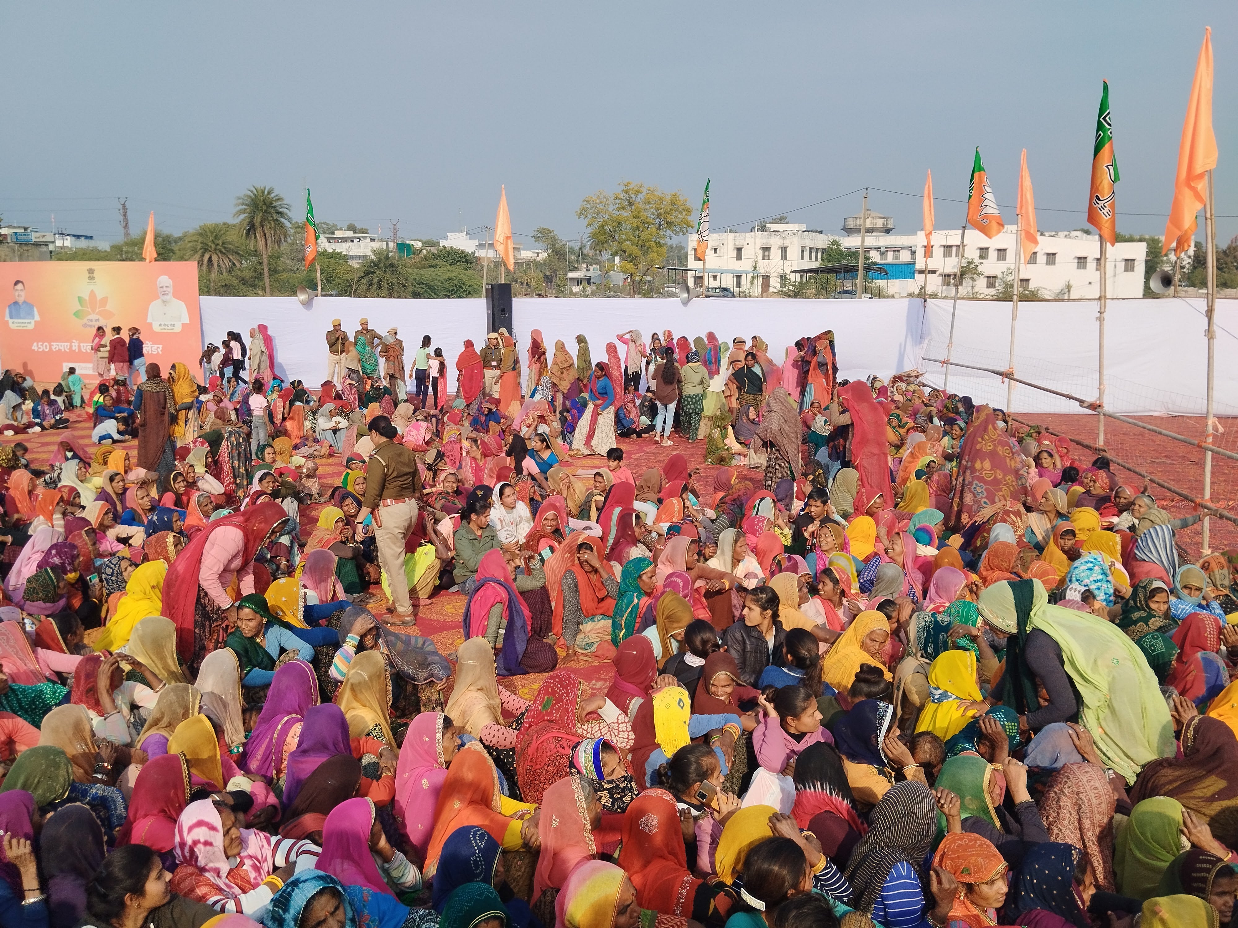 शाहपुरा में मुख्यमंत्री का दौरा-महाराणा प्रताप और श्यामा प्रसाद मुखर्जी स्मारक राष्ट्र को समर्पित 1 शाहपुरा में मुख्यमंत्री का दौरा-महाराणा प्रताप और श्यामा प्रसाद मुखर्जी स्मारक राष्ट्र को समर्पित 1