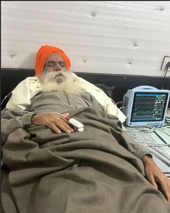 खनाैरी बार्डर पर जगजीत सिंह डल्लेवाल खनाैरी बार्डर पर जगजीत सिंह डल्लेवाल