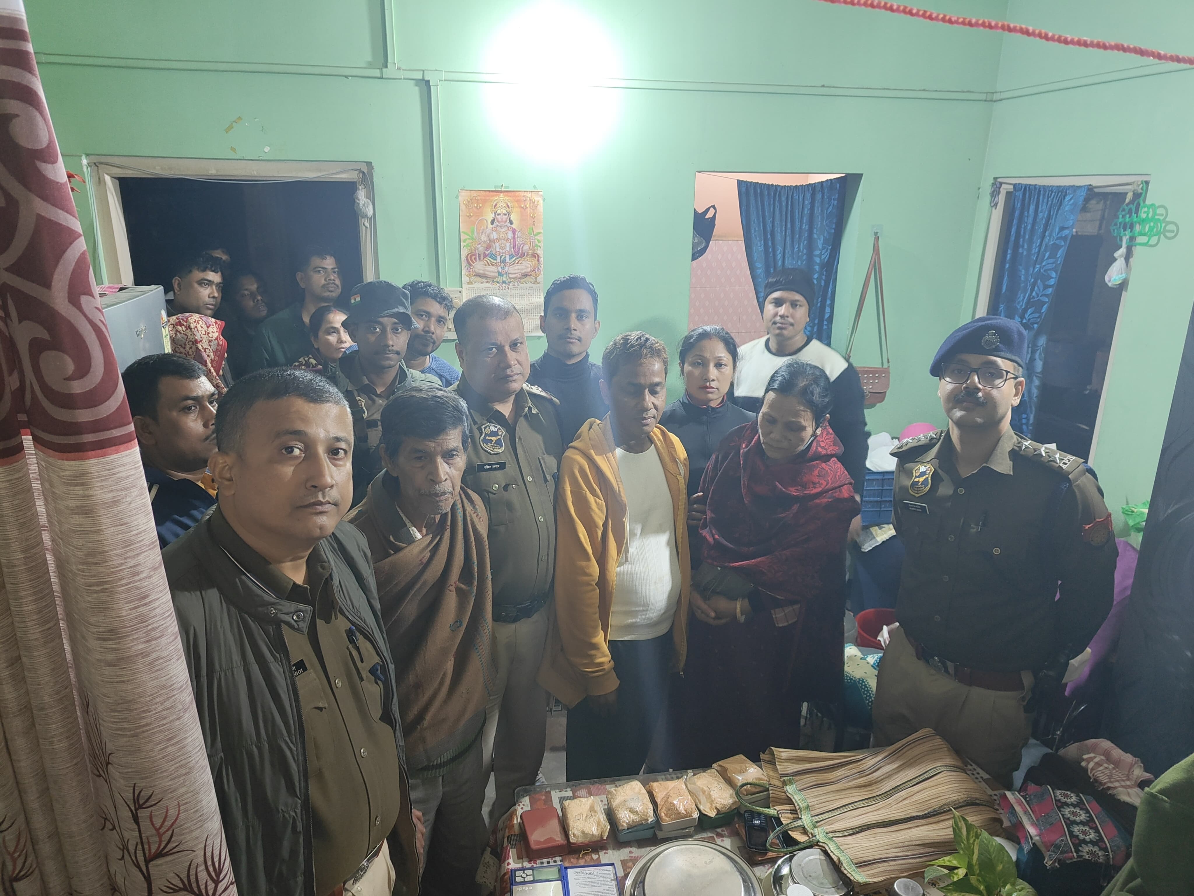 दो शातिर महिला ड्रग्स तस्कर गिरफ्तार दो शातिर महिला ड्रग्स तस्कर गिरफ्तार