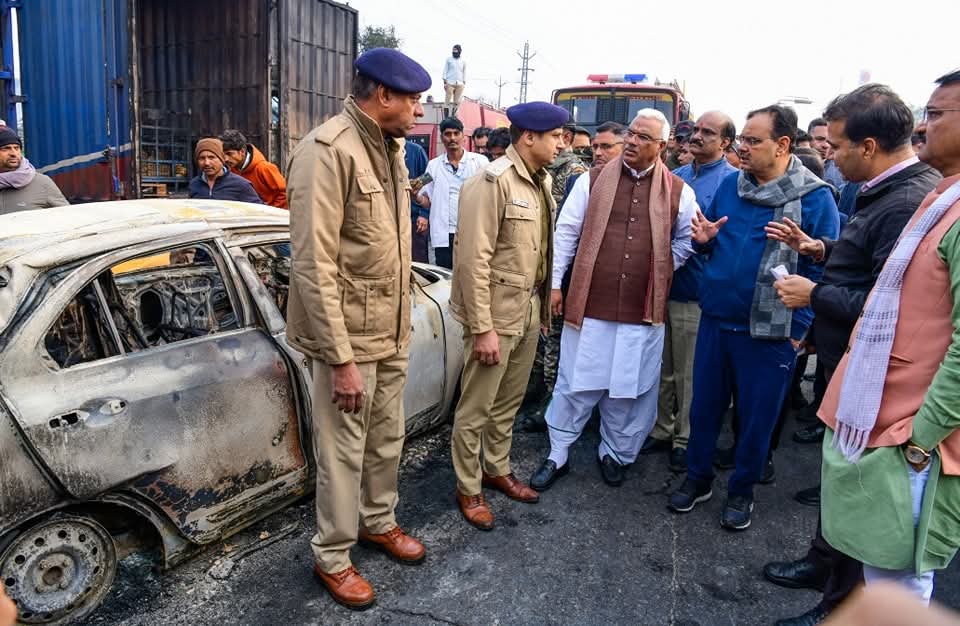 भांकरोटा में टैंकर हादसा मामला: मुख्यमंत्री ने की आर्थिक सहायता राशि की घोषणा भांकरोटा में टैंकर हादसा मामला: मुख्यमंत्री ने की आर्थिक सहायता राशि की घोषणा