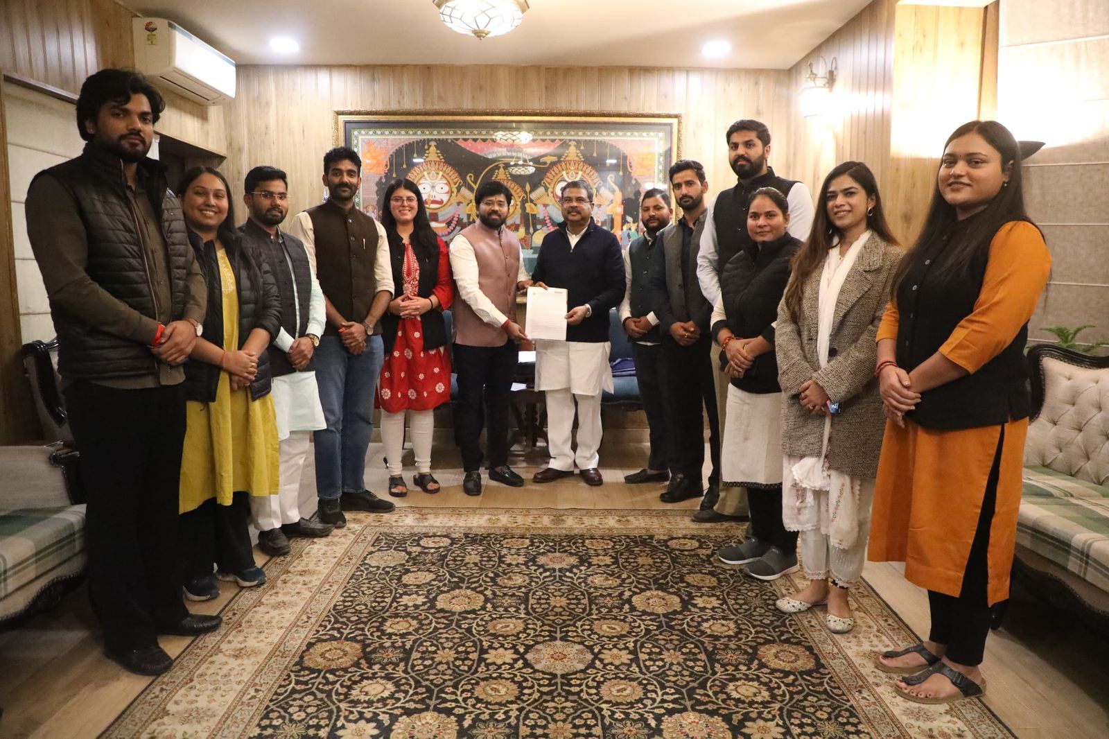 एबीवीपी ने केंद्रीय शिक्षा मंत्री को शिक्षा क्षेत्र की प्रमुख समस्याओं के संदर्भ में ज्ञापन सौंपा एबीवीपी ने केंद्रीय शिक्षा मंत्री को शिक्षा क्षेत्र की प्रमुख समस्याओं के संदर्भ में ज्ञापन सौंपा