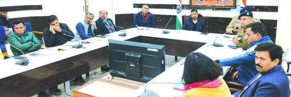 बैठक के दौरान बैठक के दौरान