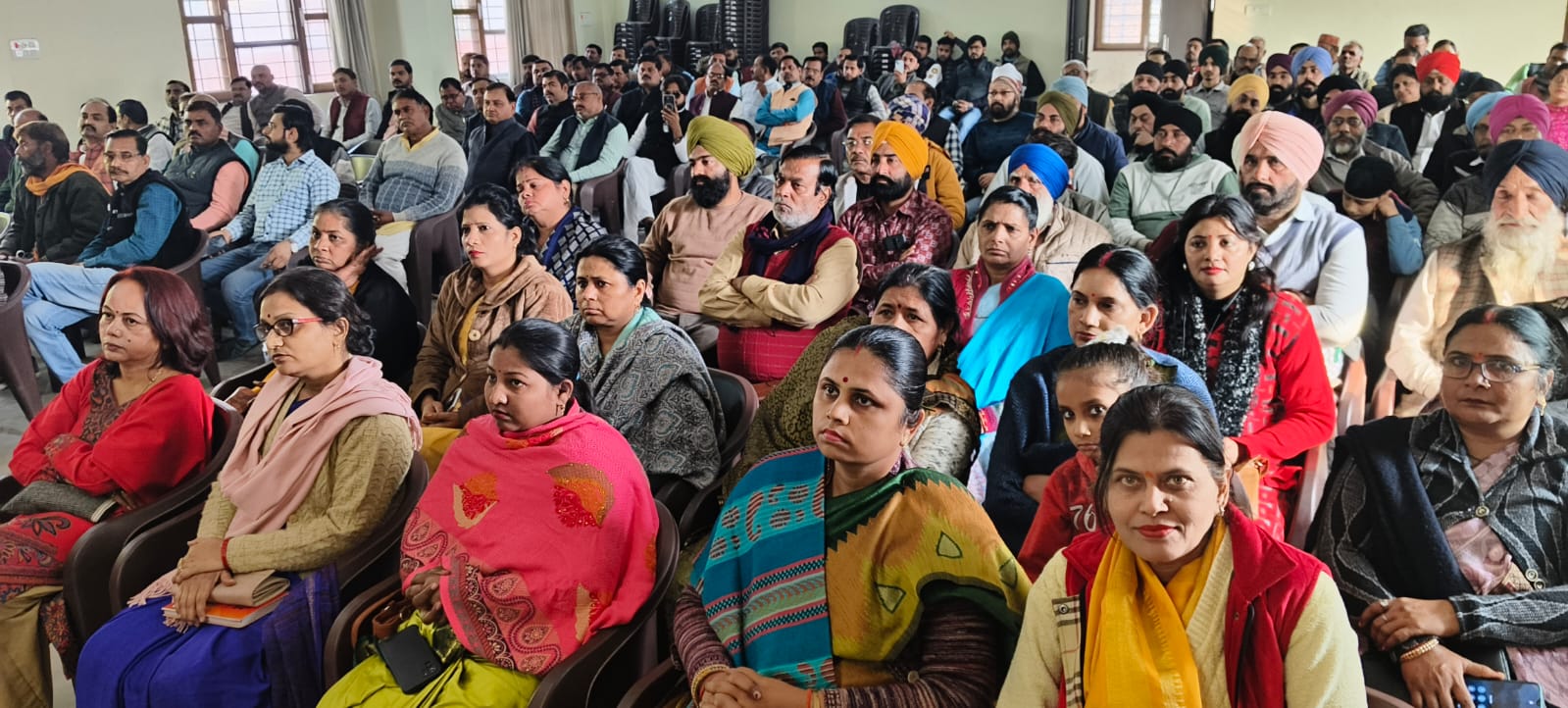 पूर्वजों के बलिदान के इतिहास को गांव गांव तक पहुंचाना है: नीरज सिंह पूर्वजों के बलिदान के इतिहास को गांव गांव तक पहुंचाना है: नीरज सिंह