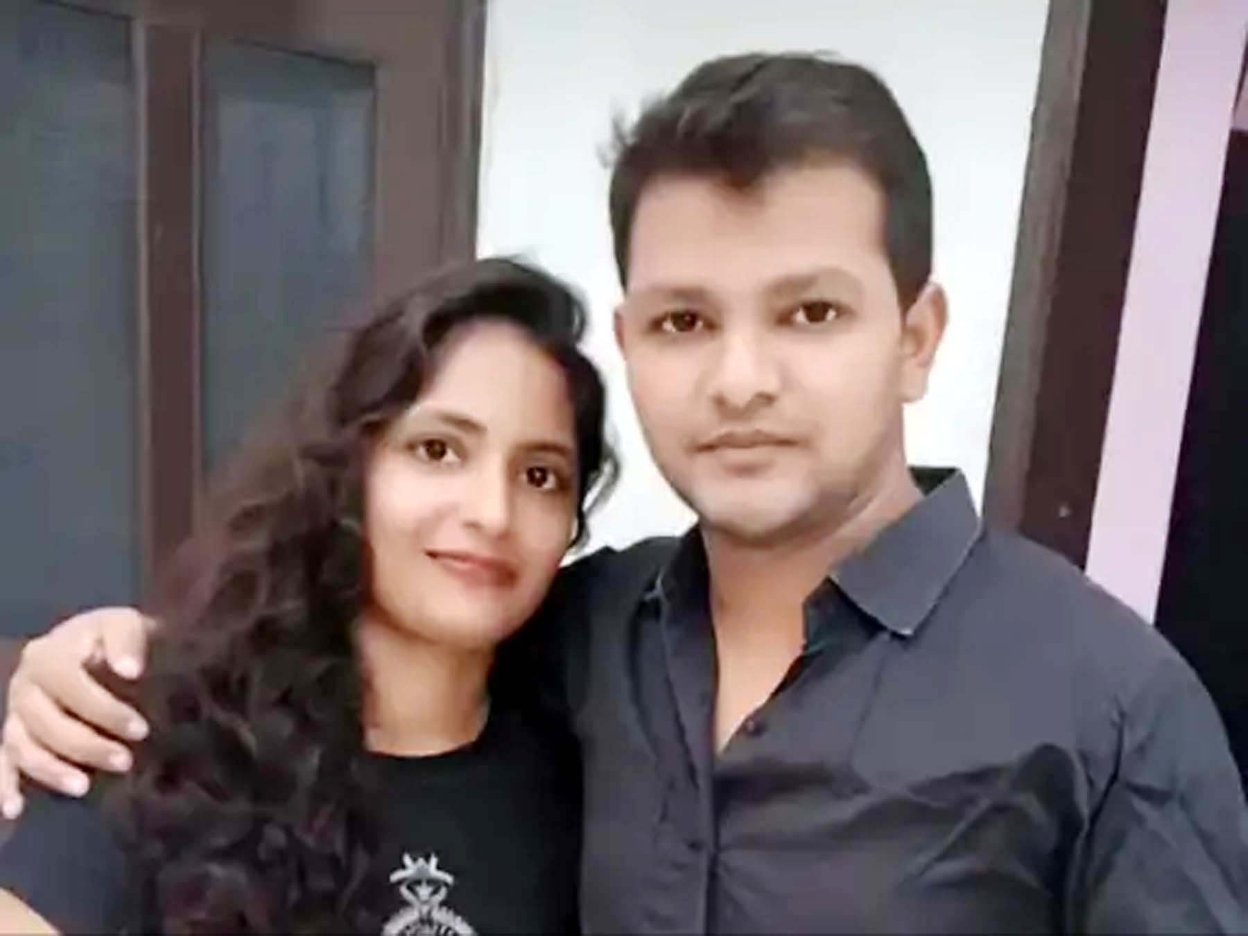 फोटो नंबर-03: नर्सिंग ऑफिसर रितु यादव व कांस्टेबल अजय कुमार। फाइल फोटो। फोटो नंबर-03: नर्सिंग ऑफिसर रितु यादव व कांस्टेबल अजय कुमार। फाइल फोटो।