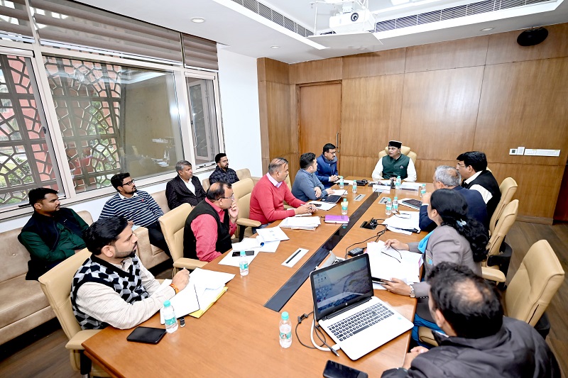 राज्य स्तरीय युवा उत्सव को लेकर मंत्री सारंग ने ली बैठक राज्य स्तरीय युवा उत्सव को लेकर मंत्री सारंग ने ली बैठक