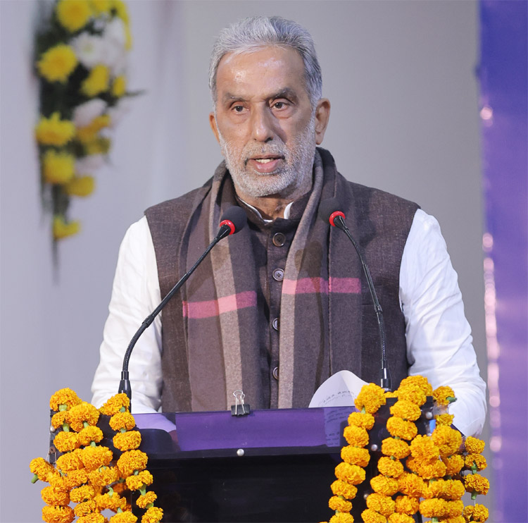 सीआरपीएफ ग्रुप केंद्र बहालगढ़ में रोजगार मेले के 14वें संस्करण में आयोजित कार्यक्रम में केंद्रीय सहकारिता राज्यमंत्री कृष्णपाल गुर्जर संबोधित करते हुए। सीआरपीएफ ग्रुप केंद्र बहालगढ़ में रोजगार मेले के 14वें संस्करण में आयोजित कार्यक्रम में केंद्रीय सहकारिता राज्यमंत्री कृष्णपाल गुर्जर संबोधित करते हुए।