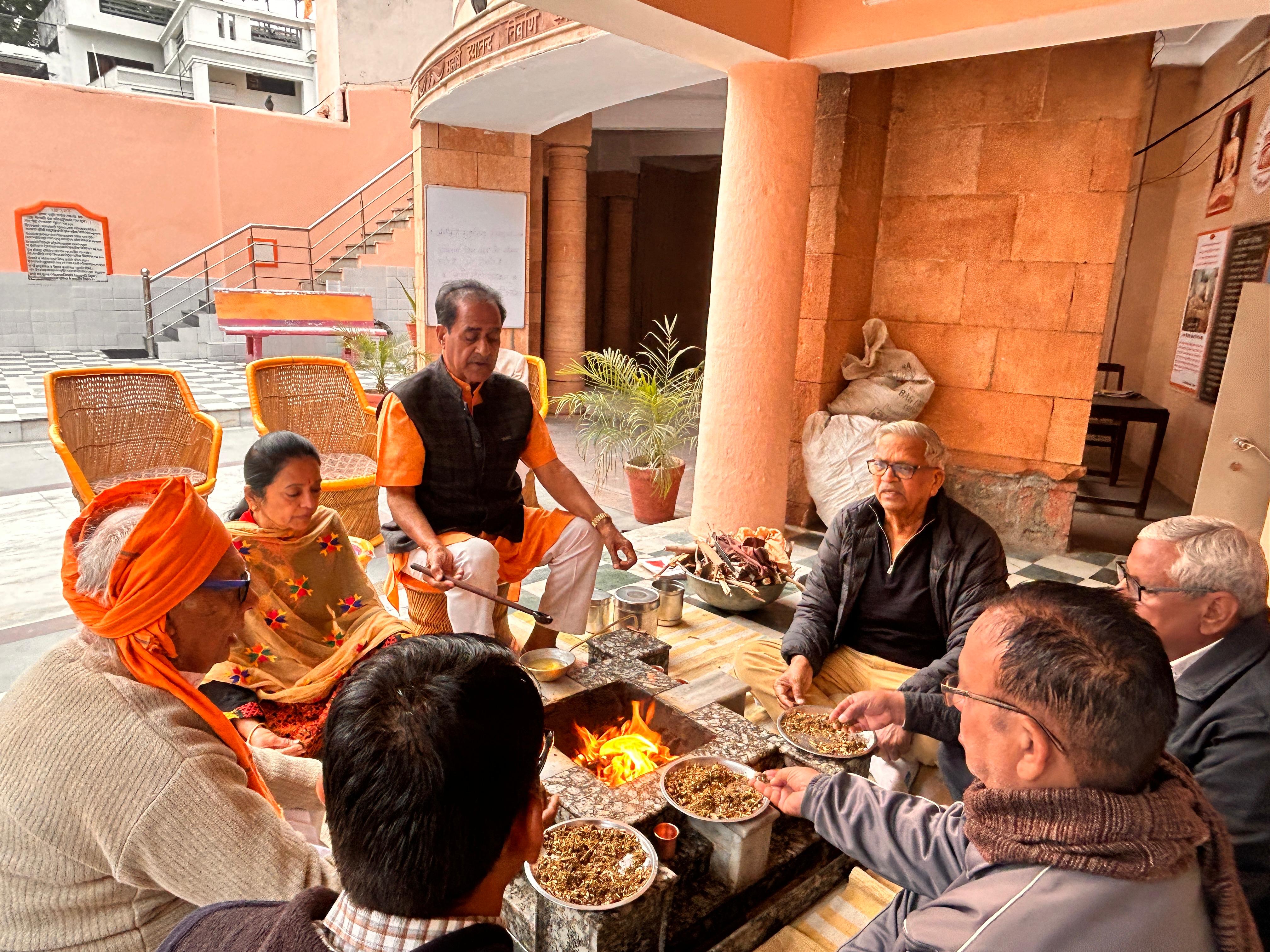 परावर्तन के अग्रदूत स्वामी श्रद्धानन्द को मिले भारत रत्न - डॉ. बाहेती परावर्तन के अग्रदूत स्वामी श्रद्धानन्द को मिले भारत रत्न - डॉ. बाहेती
