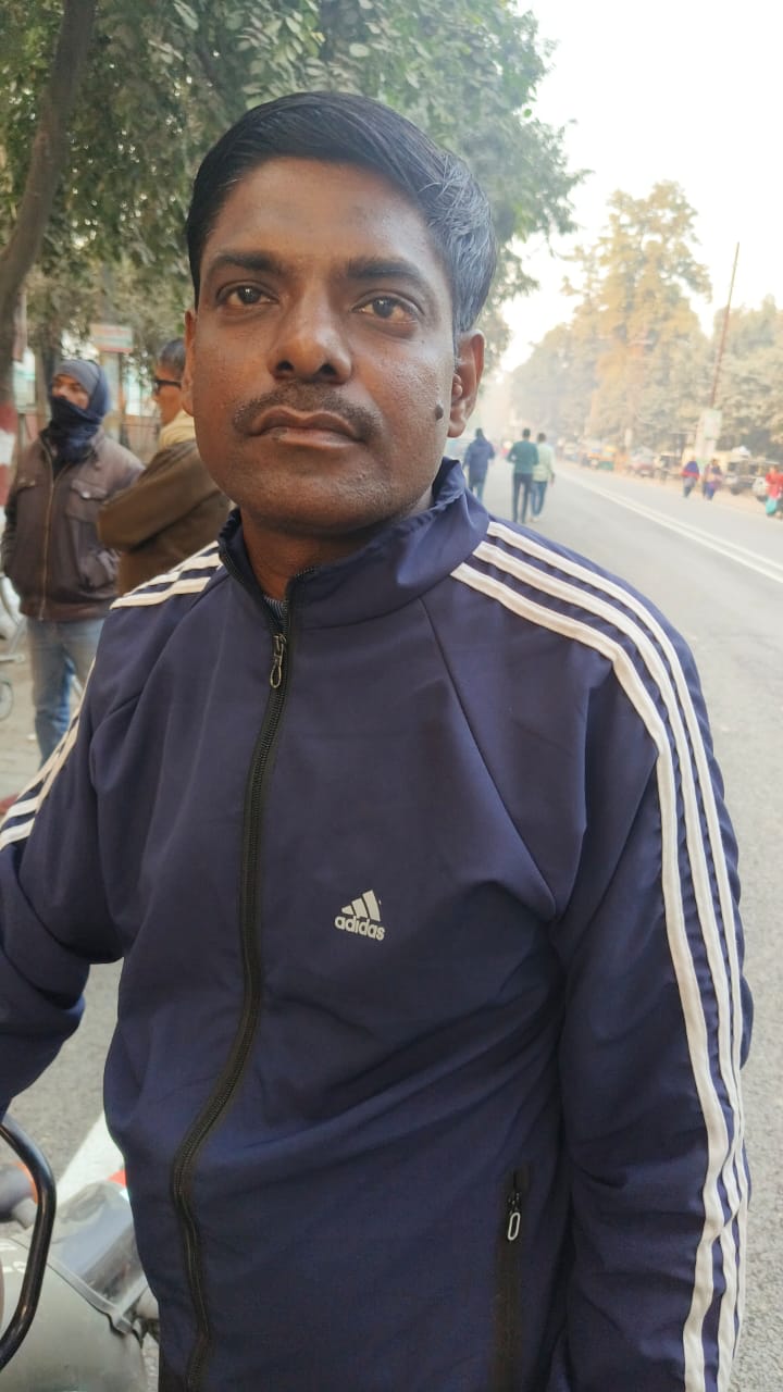 गिरफ्तार झुन्ना का सहयोगी गिरफ्तार झुन्ना का सहयोगी