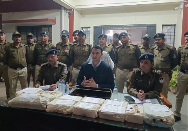 भोपाल : अवैध हथियारों के विरुद्ध पुलिस कार्रवाही में 122 आरोपित गिरफ्तार