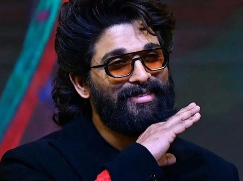 अभिनेता अल्लू अर्जुन (फाइल फोटो) अभिनेता अल्लू अर्जुन (फाइल फोटो)