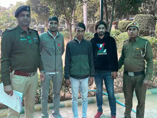 साइबर क्राइम थाना पुलिस दोनों ठग गिरफ्तार साइबर क्राइम थाना पुलिस दोनों ठग गिरफ्तार