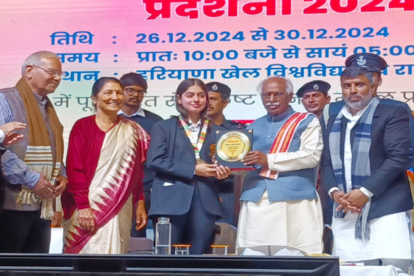 26 Snp-4 सोनीपत: हरियाणा खेल विश्वविद्यालय, राई में आयोजित 51वीं राष्ट्रीय बाल वैज्ञानिक प्रदर्शनी के उद्घाटन अवसर पर हरियाणा के महामहिम राज्यपाल बंडारू दत्तात्रेय 26 Snp-4 सोनीपत: हरियाणा खेल विश्वविद्यालय, राई में आयोजित 51वीं राष्ट्रीय बाल वैज्ञानिक प्रदर्शनी के उद्घाटन अवसर पर हरियाणा के महामहिम राज्यपाल बंडारू दत्तात्रेय