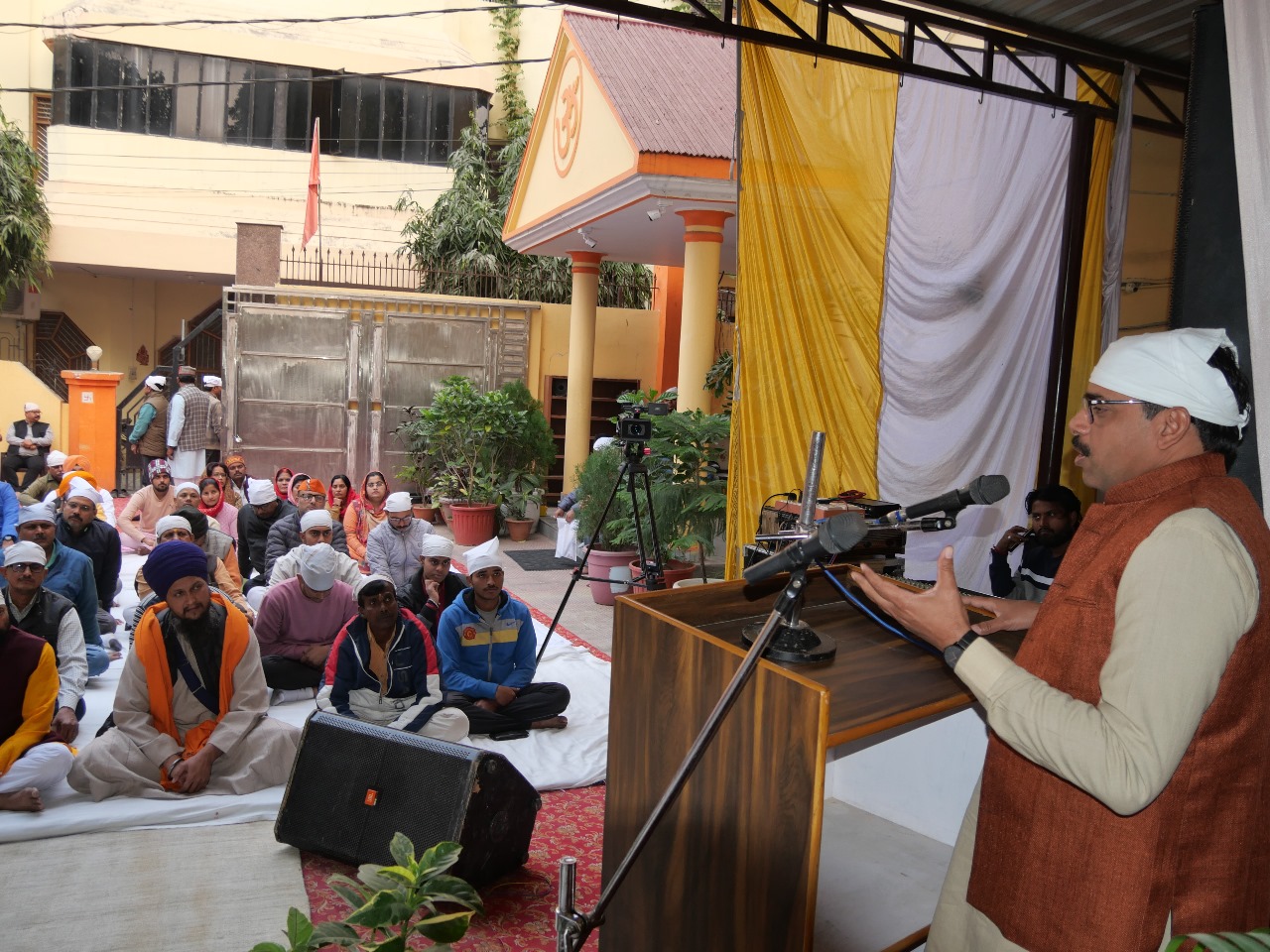 वीर बाल दिवस में आरएसएस के पदाधिकारी: फोटो बच्चा गुप्ता वीर बाल दिवस में आरएसएस के पदाधिकारी: फोटो बच्चा गुप्ता