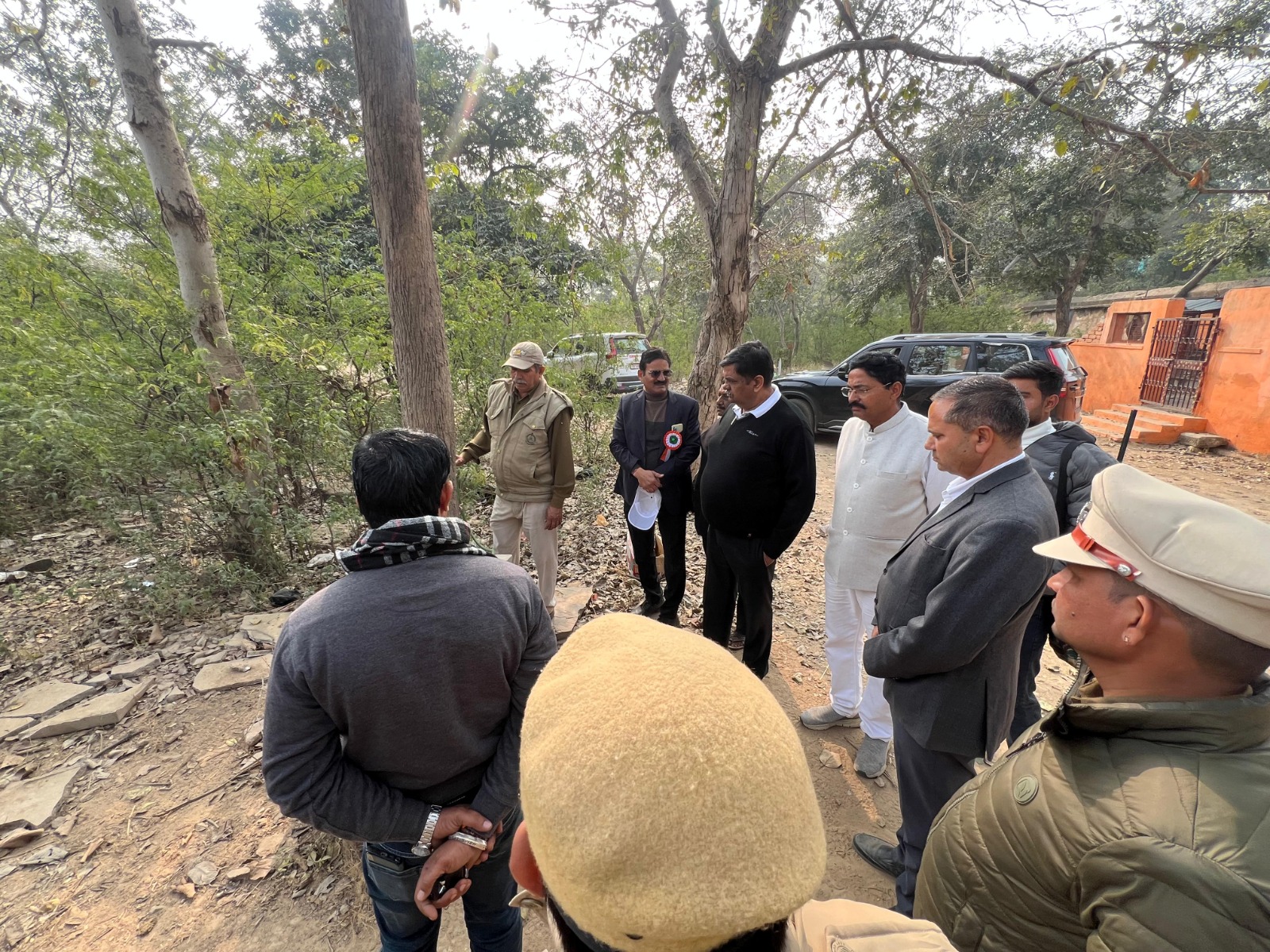 24 घण्टे मॉनिटरिंग रखकर यथाशीघ्र पैंथर को रेस्क्यू करें :पर्यावरण एवं वन राज्यमंत्री 24 घण्टे मॉनिटरिंग रखकर यथाशीघ्र पैंथर को रेस्क्यू करें :पर्यावरण एवं वन राज्यमंत्री