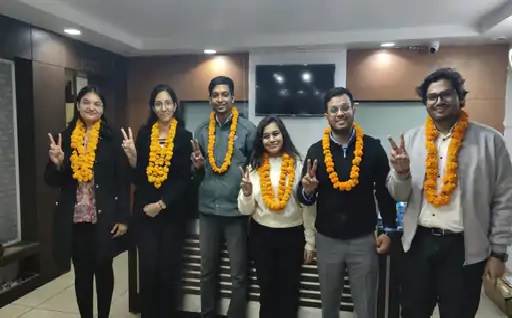 सीए फाइनल रिजल्ट में पास होने वाले स्टूडेंट सीए फाइनल रिजल्ट में पास होने वाले स्टूडेंट