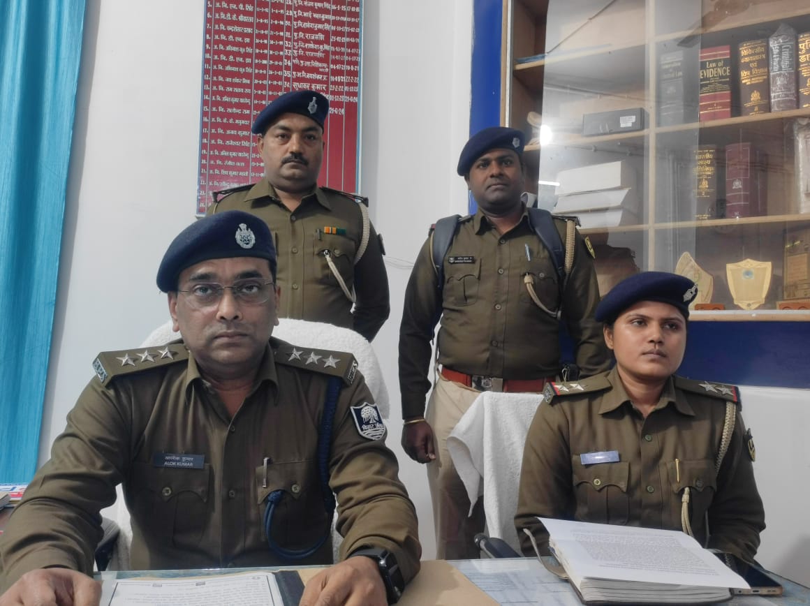 अपराधी गिरफ्तार अपराधी गिरफ्तार