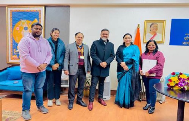 हिंडाल्को इंडस्ट्रीज लिमिटेड को जारी आवंटन आदेश का फोटो हिंडाल्को इंडस्ट्रीज लिमिटेड को जारी आवंटन आदेश का फोटो