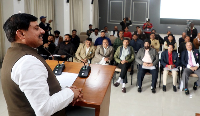 मप्र ओलम्पिक संघ की वार्षिक साधारण सभा को संबोधित करते हुए मुख्यमंत्री मप्र ओलम्पिक संघ की वार्षिक साधारण सभा को संबोधित करते हुए मुख्यमंत्री