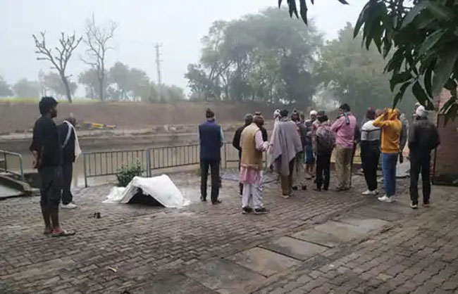 नहर में मिला युवक का शव नहर में मिला युवक का शव