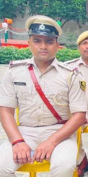 दोषी अधिकारी दोषी अधिकारी