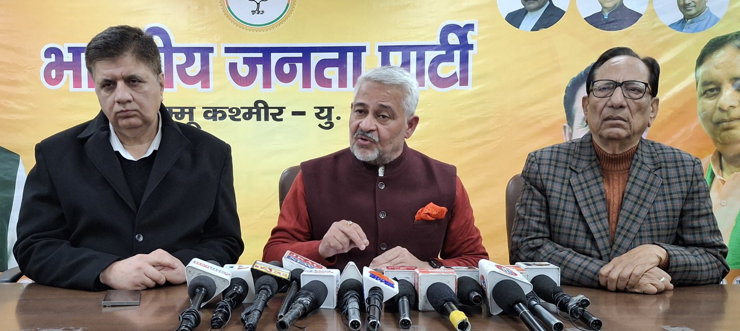 भाजपा ने शासन में विफल रहने के लिए एनसी सरकार की आलोचना की भाजपा ने शासन में विफल रहने के लिए एनसी सरकार की आलोचना की