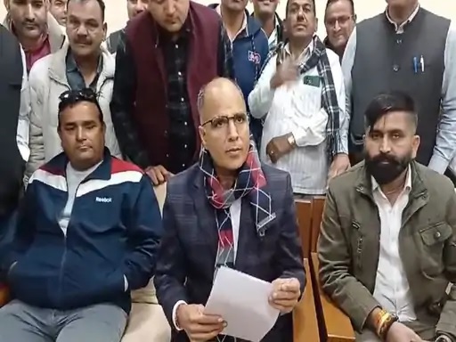 जोधपुर में पत्रकाराें से बातचीत करते जलदाय मंत्री कन्हैयालाल। जोधपुर में पत्रकाराें से बातचीत करते जलदाय मंत्री कन्हैयालाल।