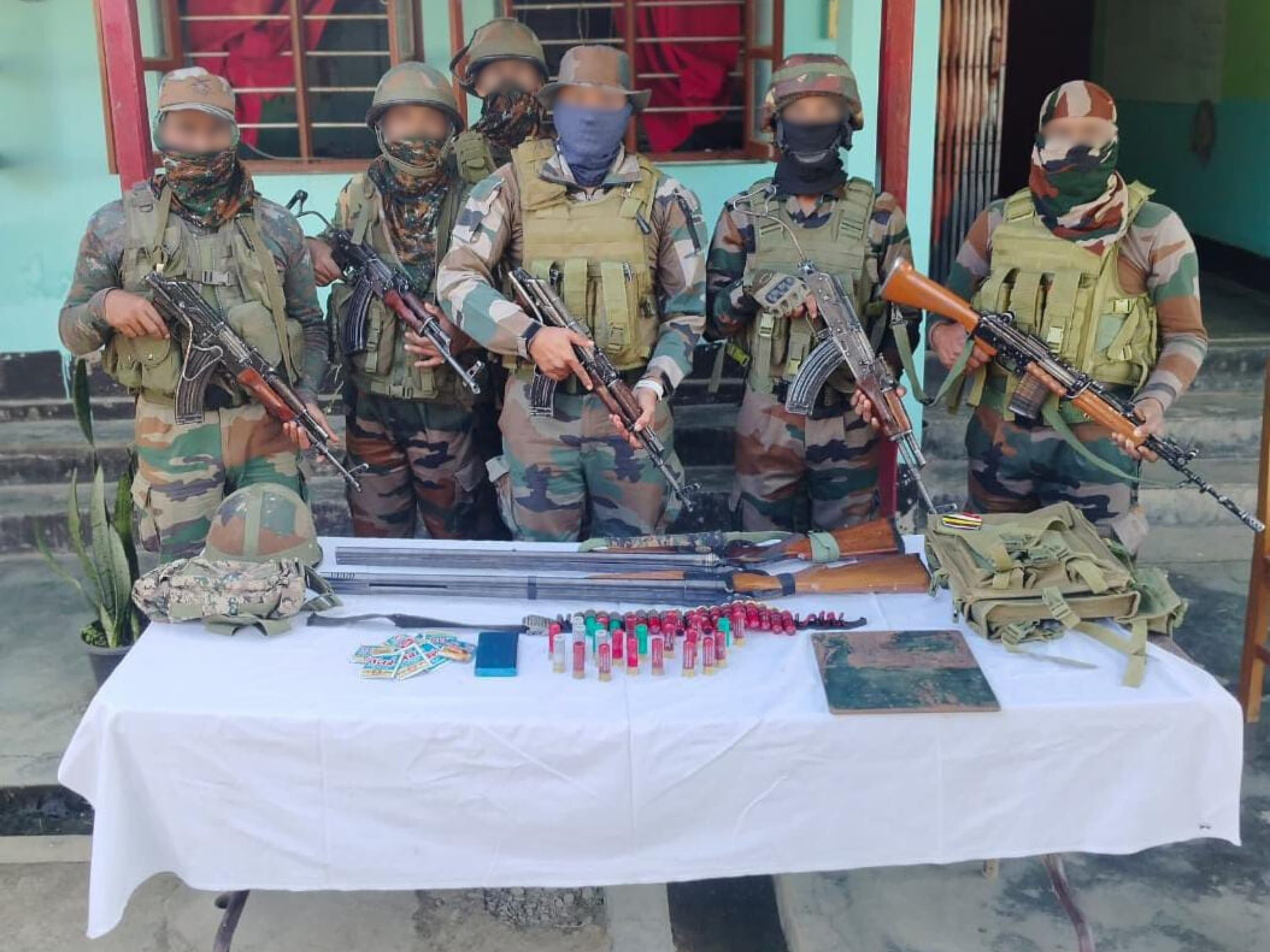 सेना ने इन हथियारों की रिकवरी‌ की है