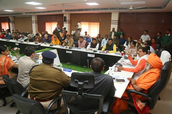 मुख्यमंत्री ने की विक्रमोत्सव-2025 और विक्रम व्यापार मेले के आयोजन की समीक्षा मुख्यमंत्री ने की विक्रमोत्सव-2025 और विक्रम व्यापार मेले के आयोजन की समीक्षा