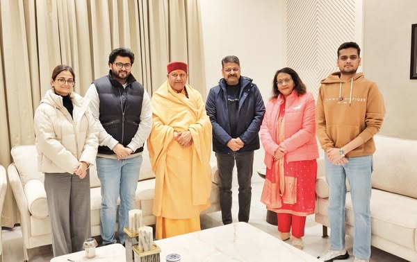 नगर विधायक रितेश गुप्ता के आवास पर पहुंचे यतींद्रानंद गिरि महाराज नगर विधायक रितेश गुप्ता के आवास पर पहुंचे यतींद्रानंद गिरि महाराज