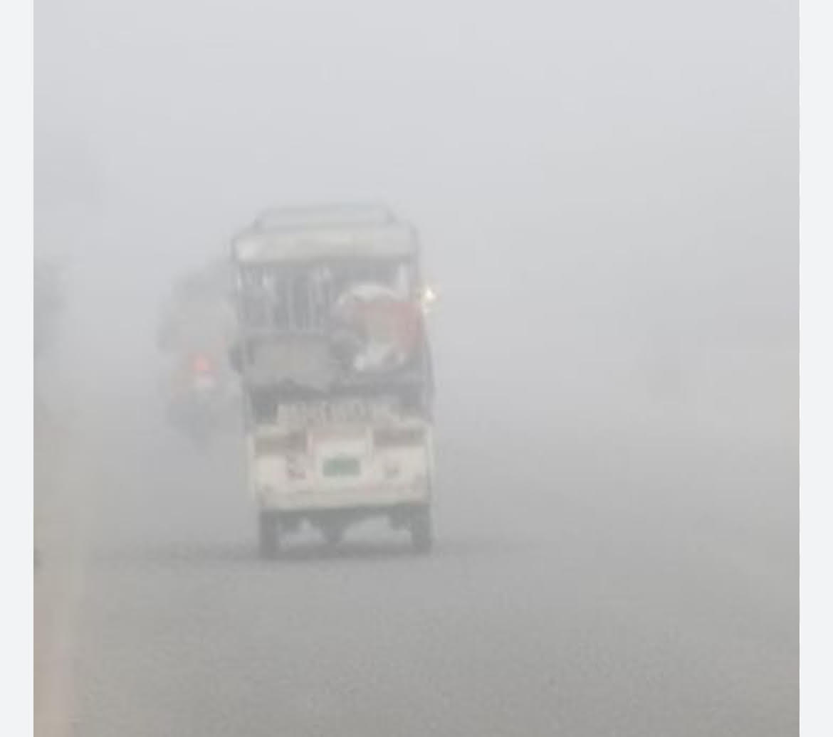 Fog and cold increased the troubles of people Fog and cold increased the troubles of people