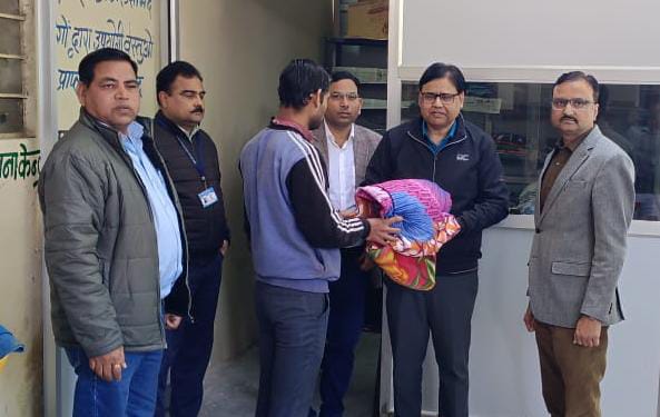 अलवर अलवर