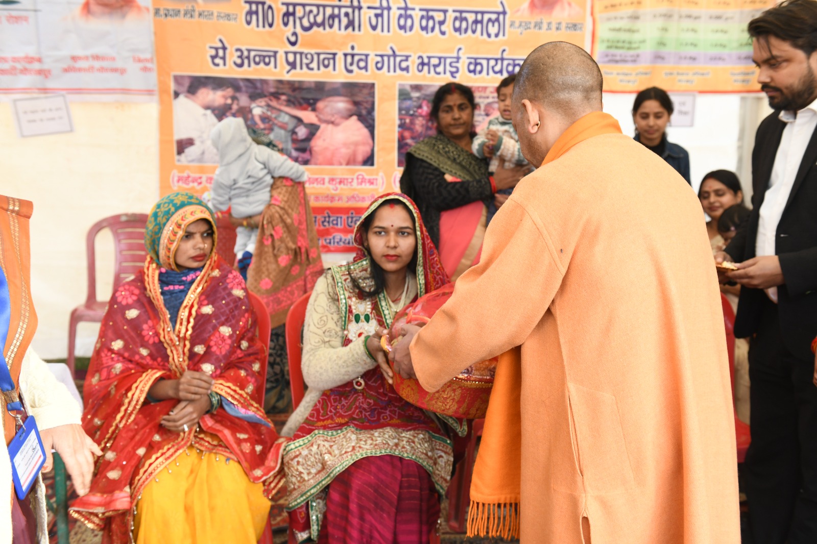 नए साल में नई गति से विकास पथ पर आगे बढ़ेगा उत्तर प्रदेश : मुख्यमंत्री* नए साल में नई गति से विकास पथ पर आगे बढ़ेगा उत्तर प्रदेश : मुख्यमंत्री*