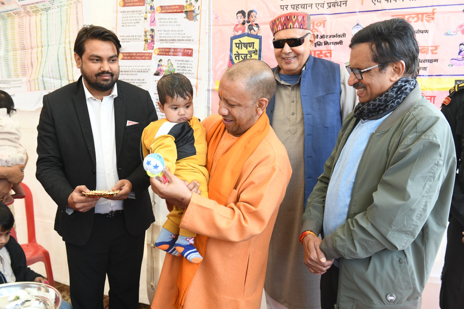 नए साल में नई गति से विकास पथ पर आगे बढ़ेगा उत्तर प्रदेश : मुख्यमंत्री* नए साल में नई गति से विकास पथ पर आगे बढ़ेगा उत्तर प्रदेश : मुख्यमंत्री*